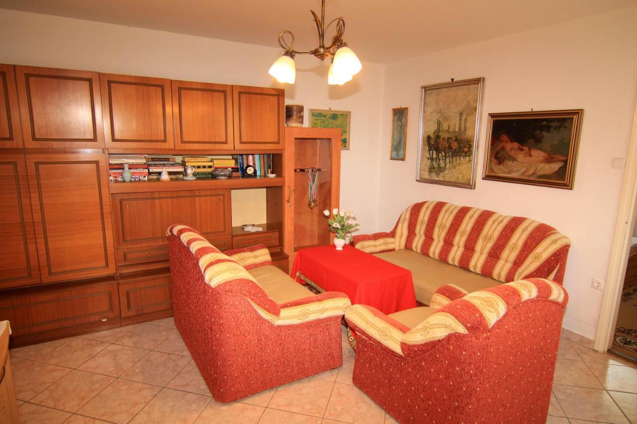 Margaréta Apartmanház Balatonboglár Exterior foto